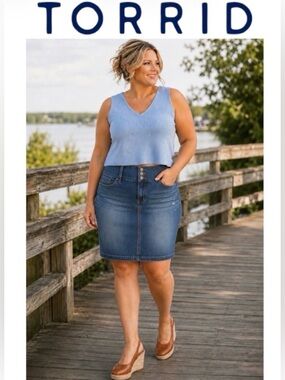 26W Torrid Blue Denim Pencil Skirt with Three Button Waist